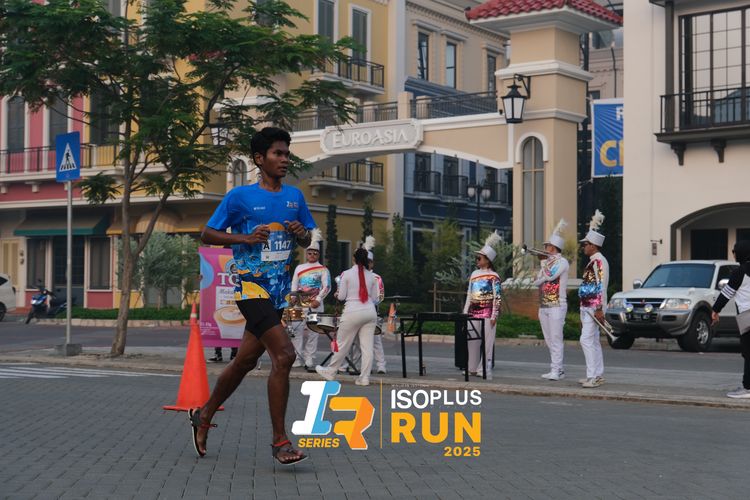 Race photo from ISOPLUS RUN 2025 - JAKARTA