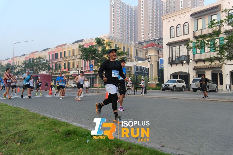 Race photo from ISOPLUS RUN 2025 - JAKARTA