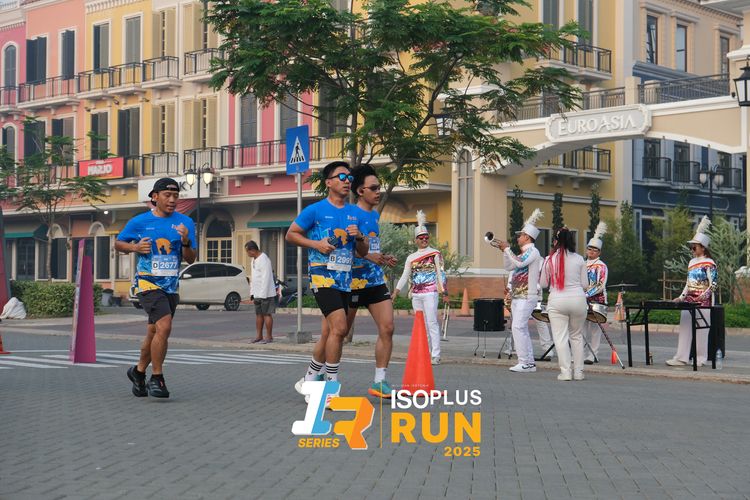 Race photo from ISOPLUS RUN 2025 - JAKARTA