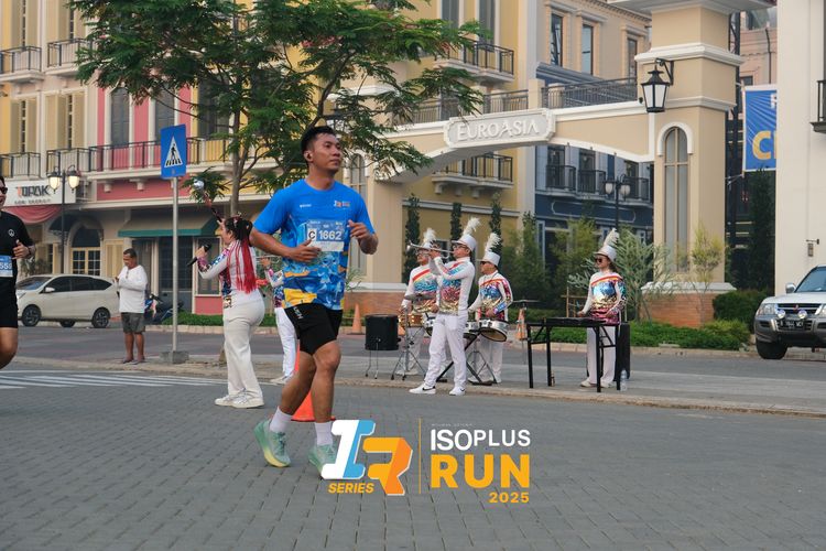 Race photo from ISOPLUS RUN 2025 - JAKARTA