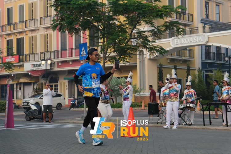 Race photo from ISOPLUS RUN 2025 - JAKARTA