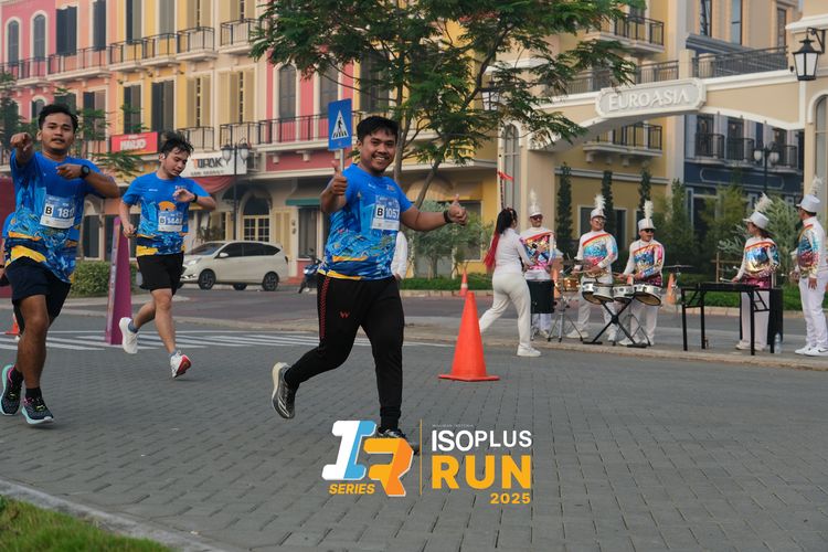 Race photo from ISOPLUS RUN 2025 - JAKARTA