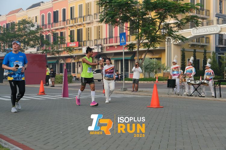 Race photo from ISOPLUS RUN 2025 - JAKARTA