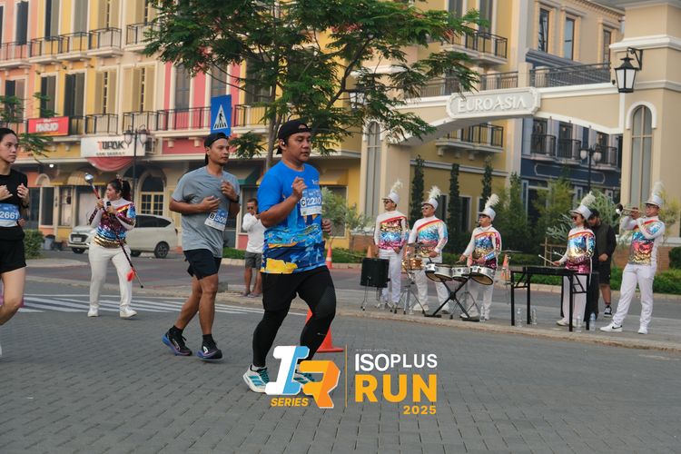 Race photo from ISOPLUS RUN 2025 - JAKARTA