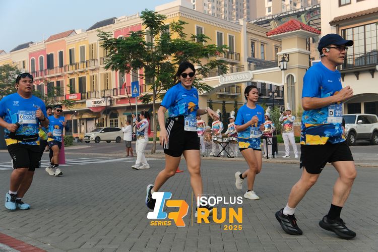 Race photo from ISOPLUS RUN 2025 - JAKARTA