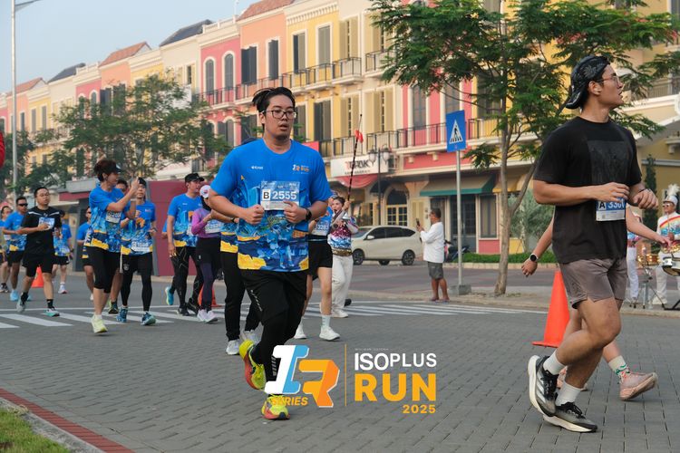 Race photo from ISOPLUS RUN 2025 - JAKARTA