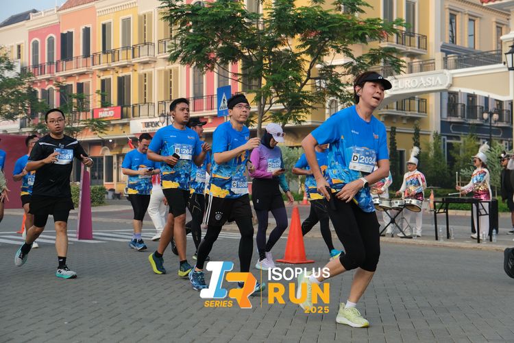 Race photo from ISOPLUS RUN 2025 - JAKARTA