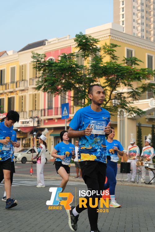 Race photo from ISOPLUS RUN 2025 - JAKARTA