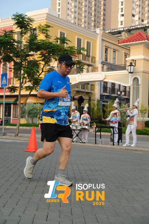 Race photo from ISOPLUS RUN 2025 - JAKARTA