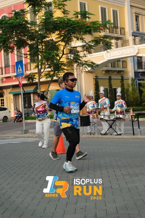 Race photo from ISOPLUS RUN 2025 - JAKARTA