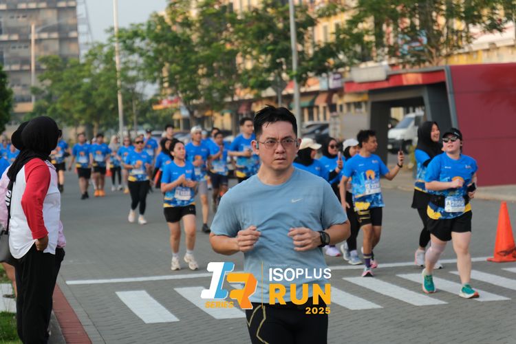 Race photo from ISOPLUS RUN 2025 - JAKARTA