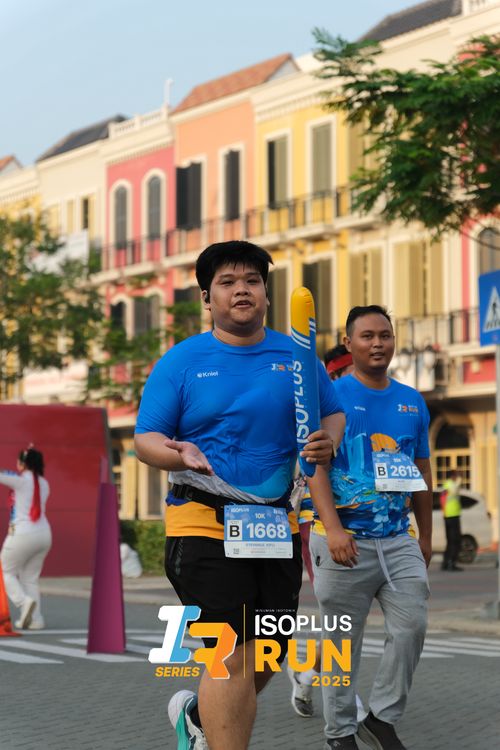 Race photo from ISOPLUS RUN 2025 - JAKARTA