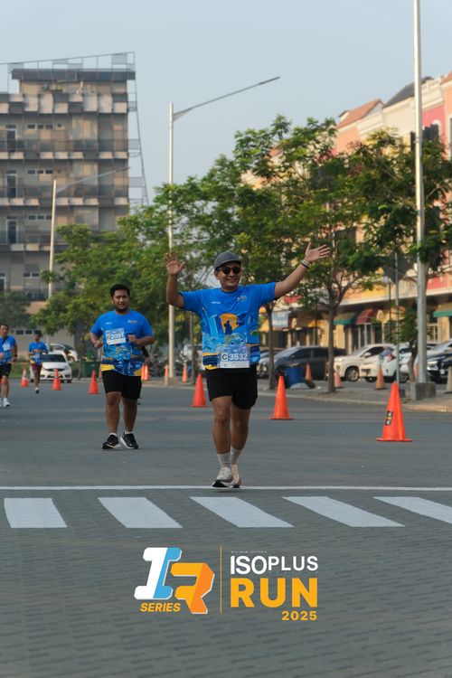 Race photo from ISOPLUS RUN 2025 - JAKARTA