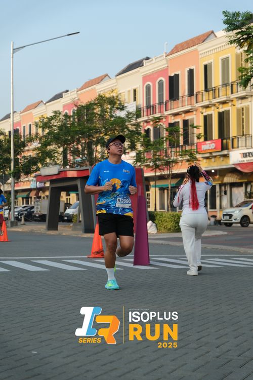 Race photo from ISOPLUS RUN 2025 - JAKARTA