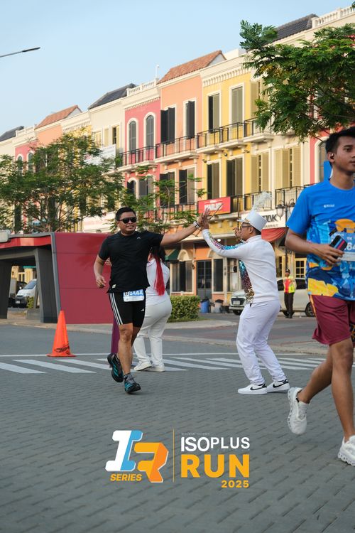 Race photo from ISOPLUS RUN 2025 - JAKARTA