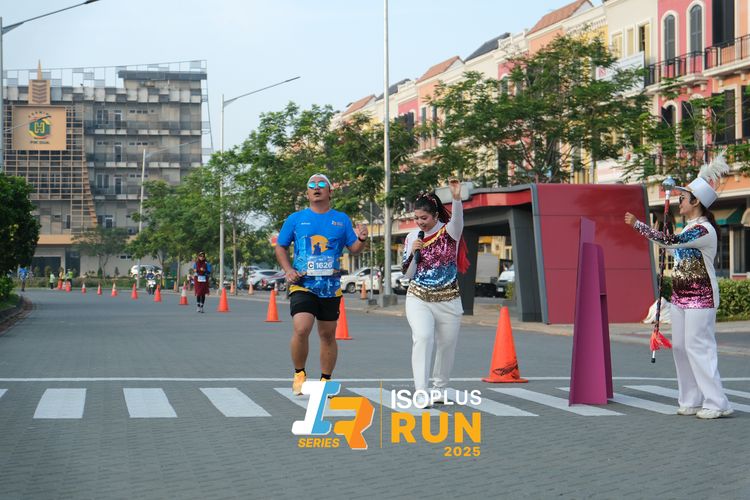 Race photo from ISOPLUS RUN 2025 - JAKARTA