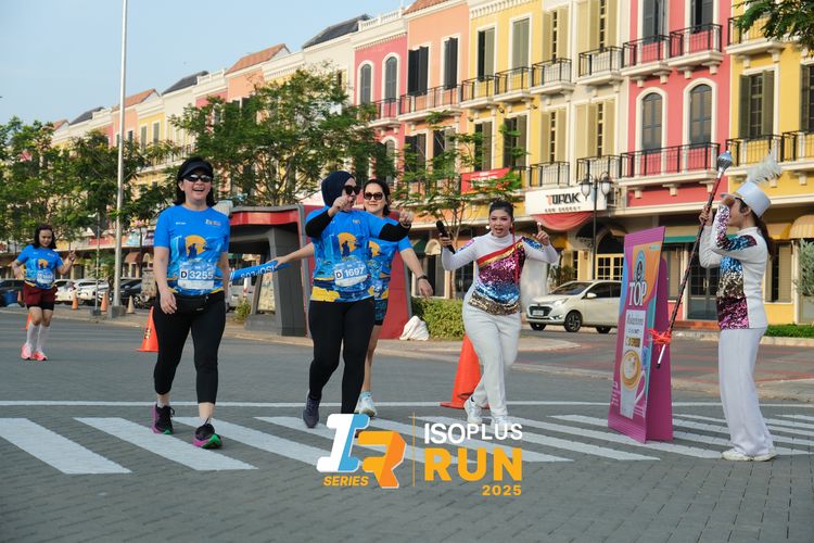 Race photo from ISOPLUS RUN 2025 - JAKARTA