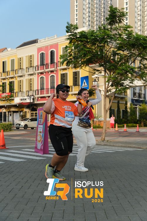 Race photo from ISOPLUS RUN 2025 - JAKARTA