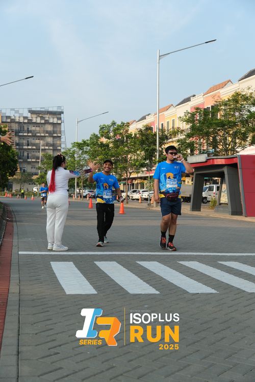 Race photo from ISOPLUS RUN 2025 - JAKARTA
