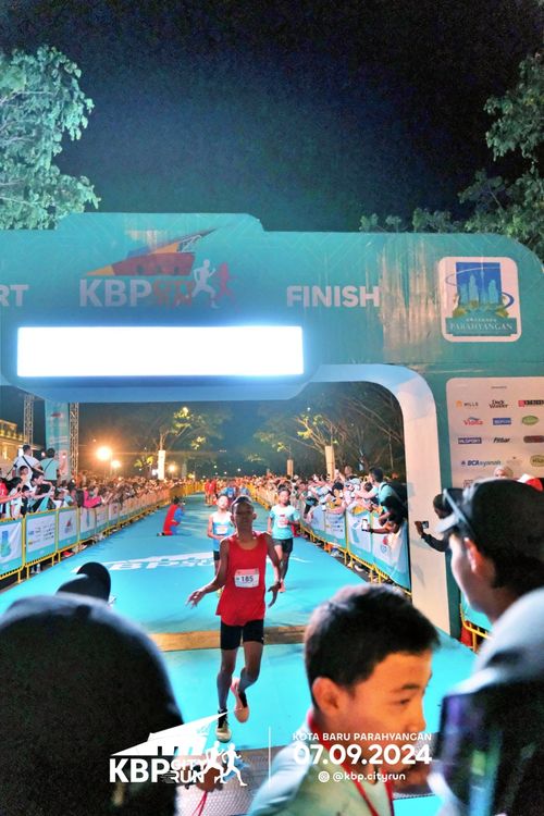 Race photo from KBP City Run 2024