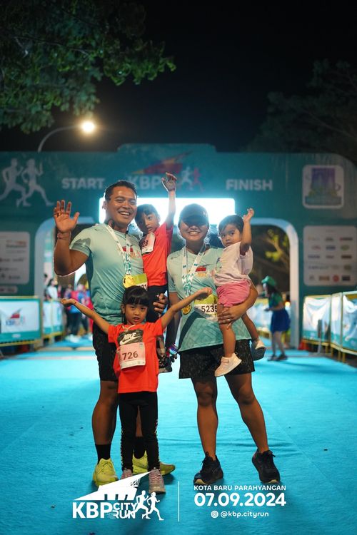 Race photo from KBP City Run 2024