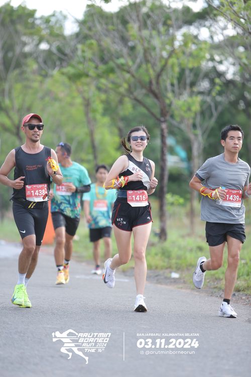 Race photo from Arutmin Borneo Run 2024