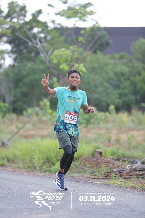 Race photo from Arutmin Borneo Run 2024