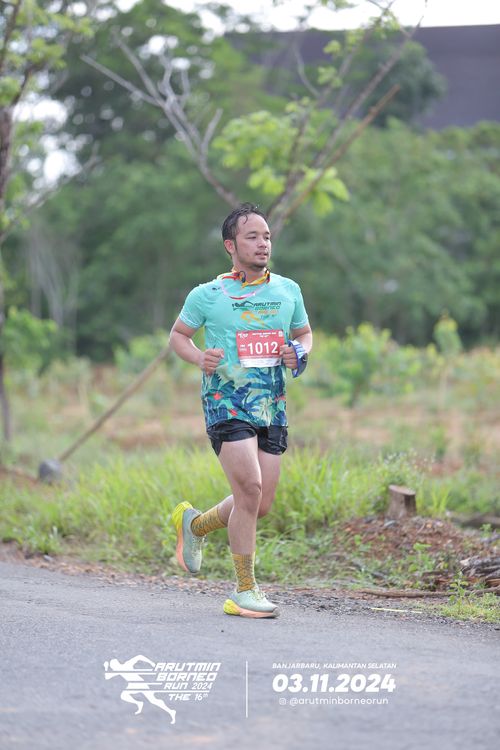Race photo from Arutmin Borneo Run 2024