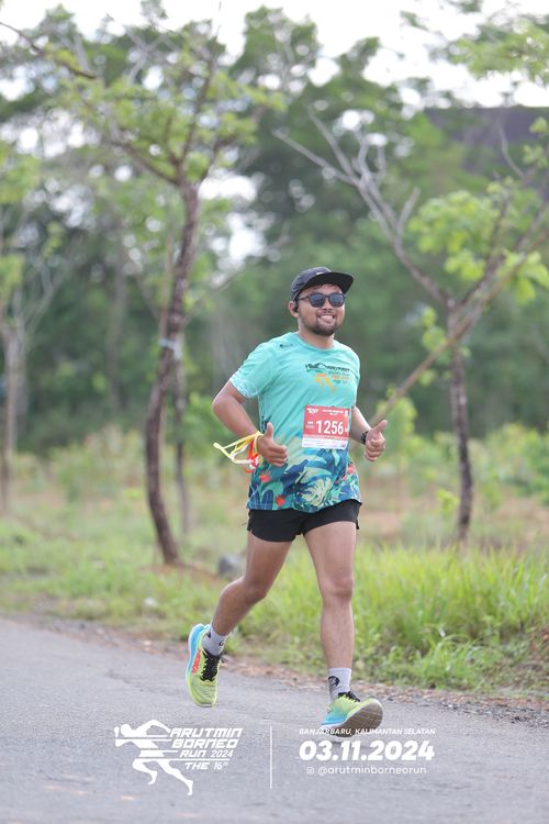 Race photo from Arutmin Borneo Run 2024
