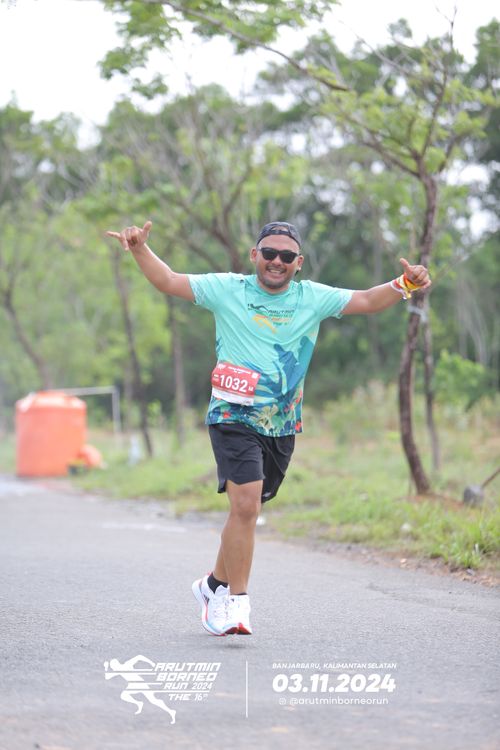 Race photo from Arutmin Borneo Run 2024