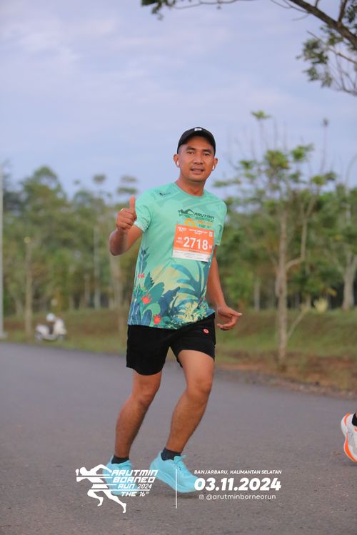 Race photo from Arutmin Borneo Run 2024