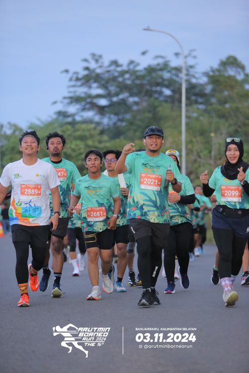 Race photo from Arutmin Borneo Run 2024