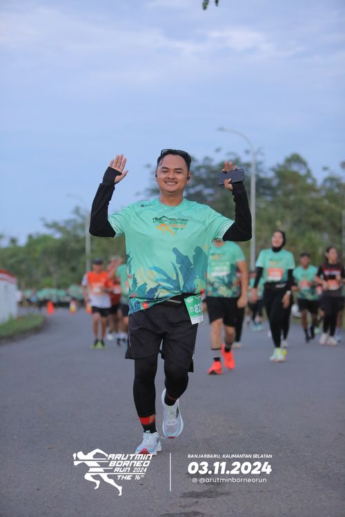 Race photo from Arutmin Borneo Run 2024