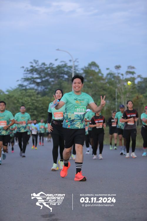 Race photo from Arutmin Borneo Run 2024