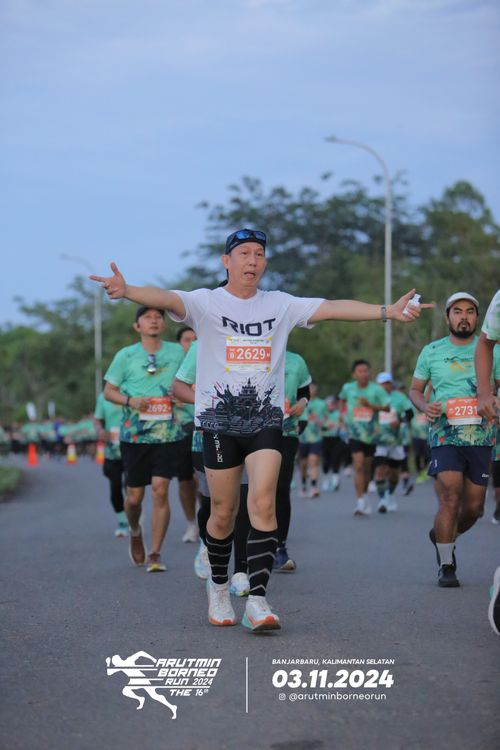 Race photo from Arutmin Borneo Run 2024