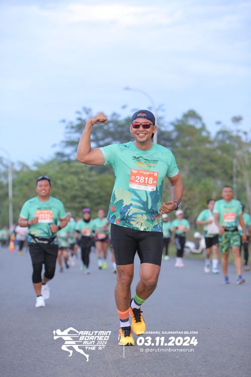 Race photo from Arutmin Borneo Run 2024