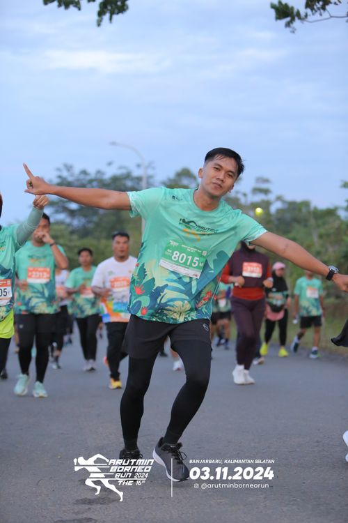 Race photo from Arutmin Borneo Run 2024