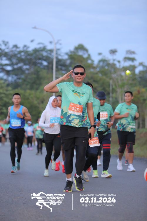 Race photo from Arutmin Borneo Run 2024