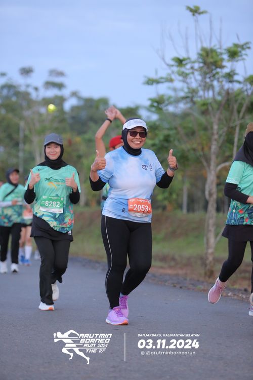 Race photo from Arutmin Borneo Run 2024