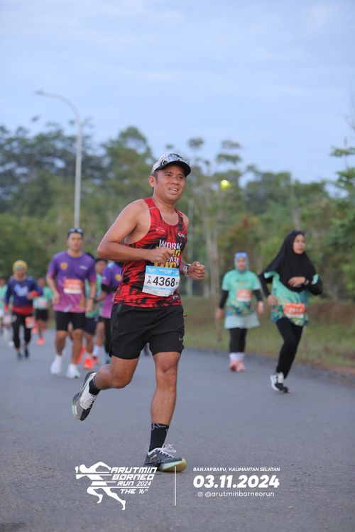Race photo from Arutmin Borneo Run 2024