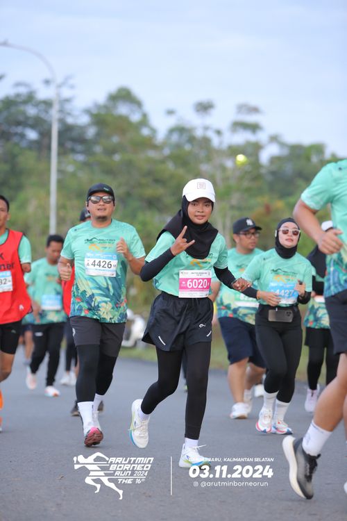 Race photo from Arutmin Borneo Run 2024