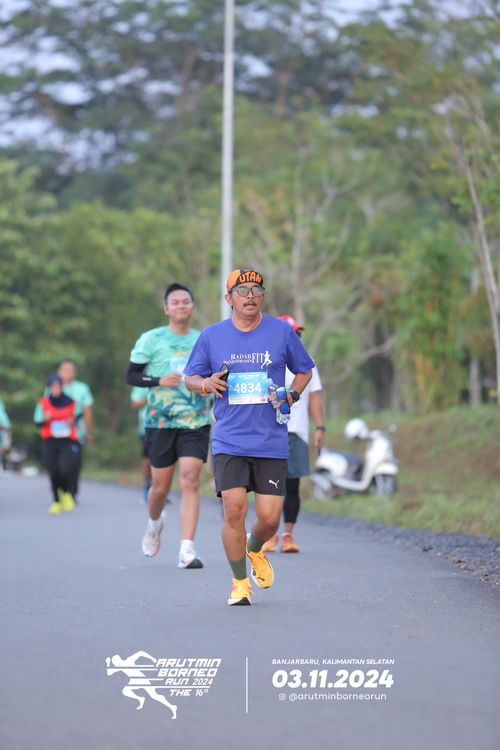 Race photo from Arutmin Borneo Run 2024