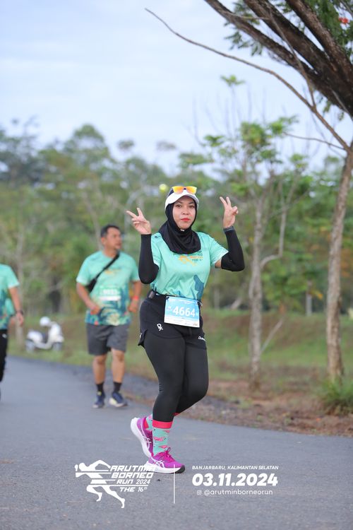 Race photo from Arutmin Borneo Run 2024