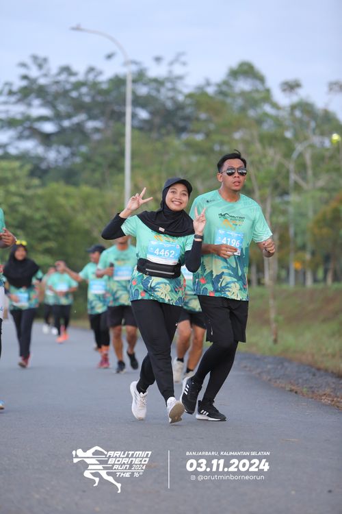 Race photo from Arutmin Borneo Run 2024