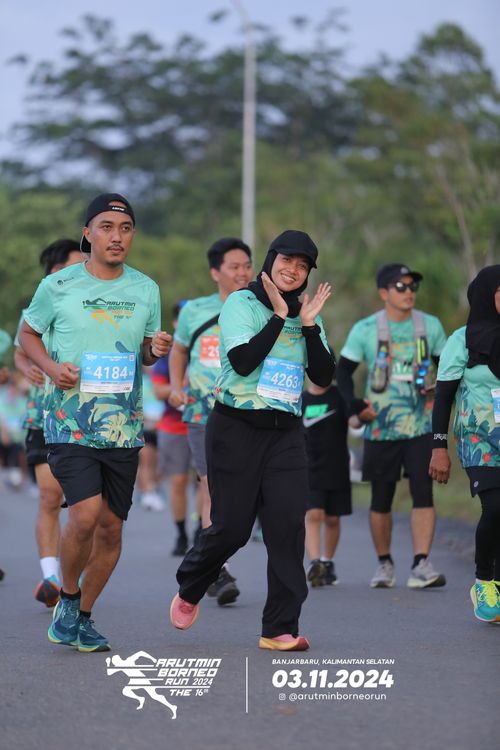 Race photo from Arutmin Borneo Run 2024