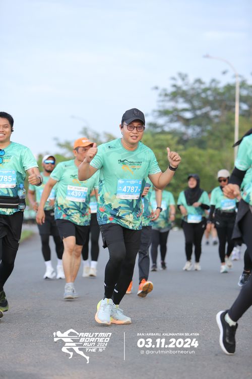 Race photo from Arutmin Borneo Run 2024