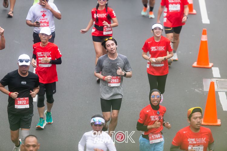 Race photo from ONE RUN 10K 2025