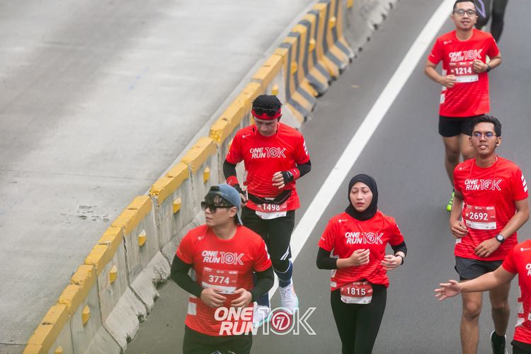 Race photo from ONE RUN 10K 2025