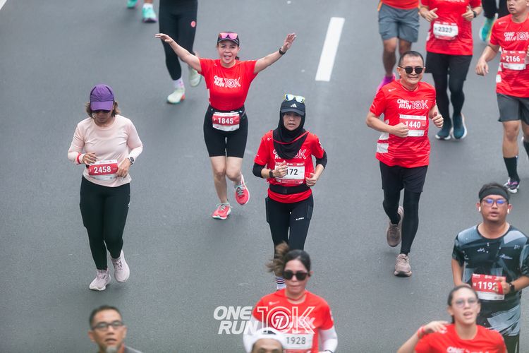 Race photo from ONE RUN 10K 2025