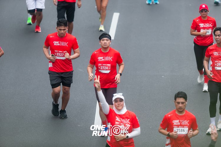 Race photo from ONE RUN 10K 2025